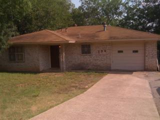 130 13th Ave, Morgans Point TX  76513-2132 exterior