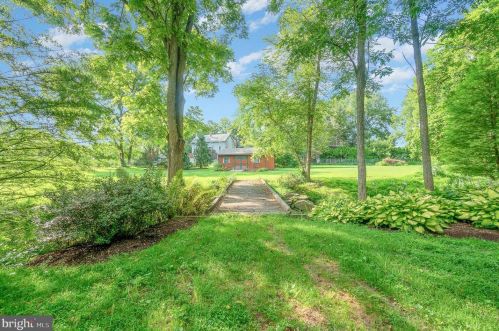 173 Marticville Rd, Lancaster PA  17603-9659 exterior