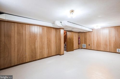 10629 Eastwood Ave, Silver Spring MD 20901-1731 exterior