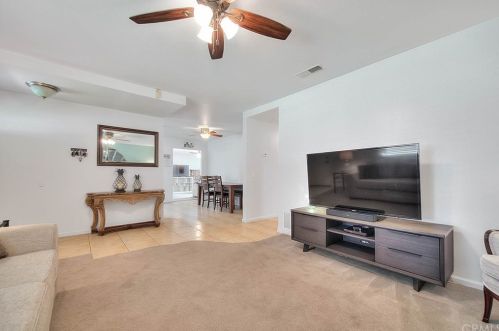 4046 Columbia Ave, Riverside CA  92501-1526 exterior