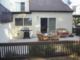 23606 Country Villa Rd, Ramona, CA 92065-4332