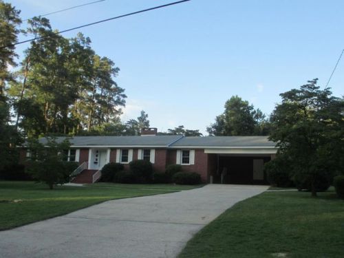115 Woodland Rd, Rockingham, NC 28379-2552