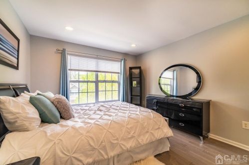 19 Jackson Ave, Princeton NJ  08540-1677 exterior