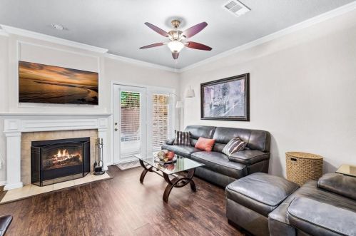 2402 Southlake Ct, Irving TX 75038-5654 exterior