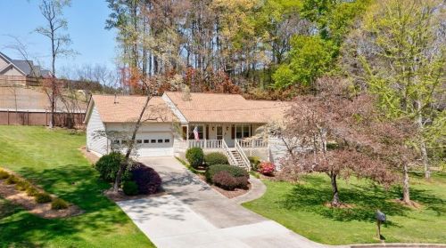 4787 Edith Pl, Lilburn, GA 30047-3828