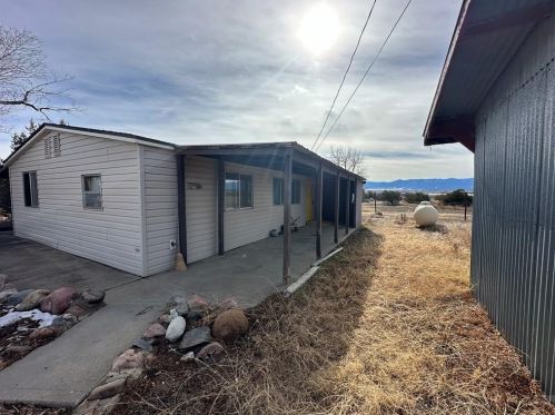 1429 R St, Penrose, CO 81240-9684