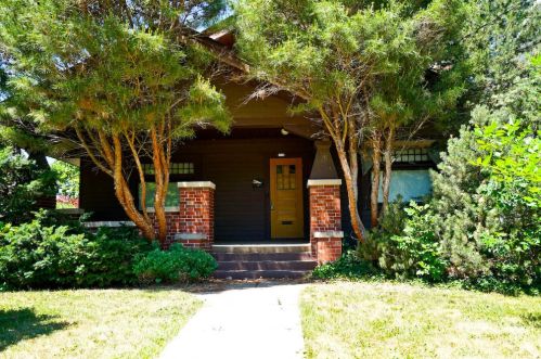 1718 Oxford St, Rockford, IL 61103-4821