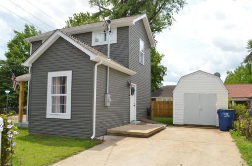 100 5th St, Festus, MO 63028-1910