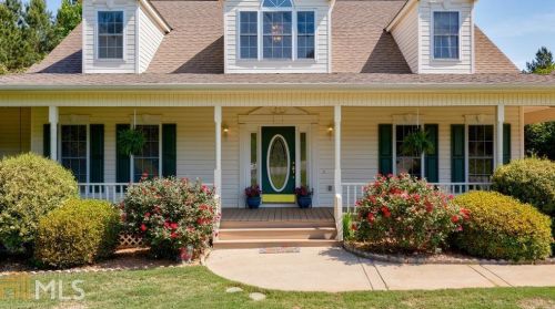 246 Gatewood Dr, Colbert, GA 30628-2519