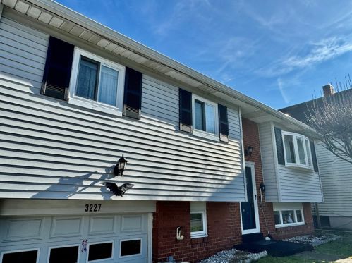 3227 Liberty Way, Mckeesport, PA 15133-2105