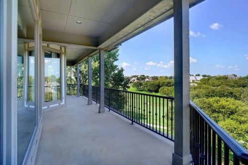 6908 Ridgewood Dr, Fort Worth TX  76132-4554 exterior