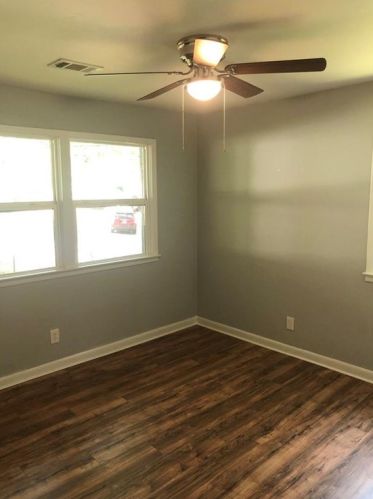 396 Corvair Dr, Atlanta GA  30354-2828 exterior