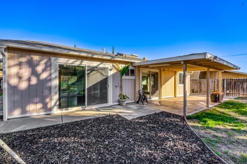 7087 Canevalley Cir, Citrus Heights CA  95621-0252 exterior