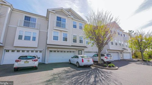 72 Windjammer Dr, Somers Point, NJ 08244-1021