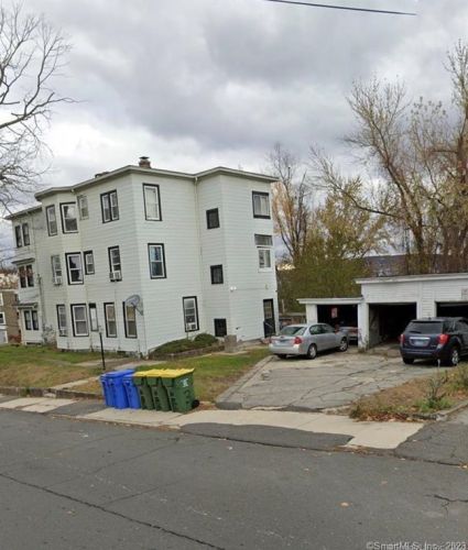 1309 Bank St, Waterbury, CT 06708-4245