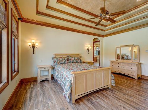 8708 Capehart Cv, Austin TX  78733-3260 exterior