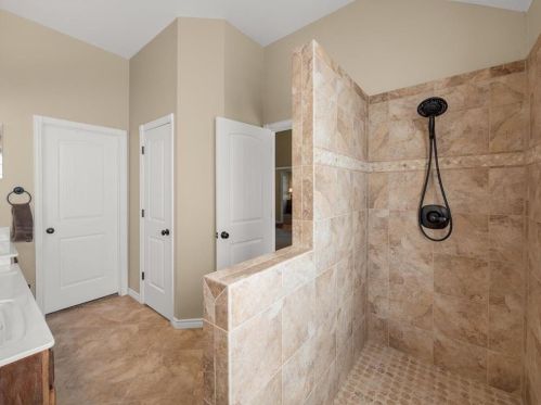 3833 Harrison Dr, Carrollton TX 75010-6323 exterior