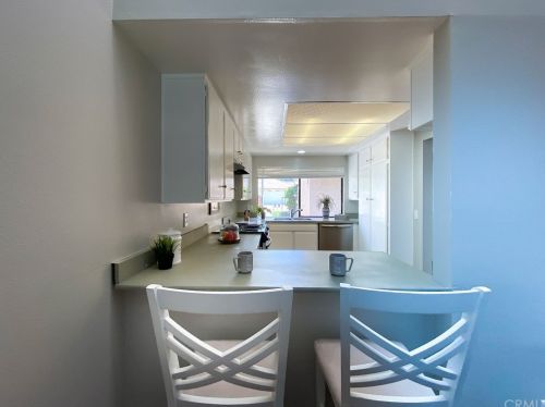 17251 Chestnut, Irvine CA  92612-2316 exterior