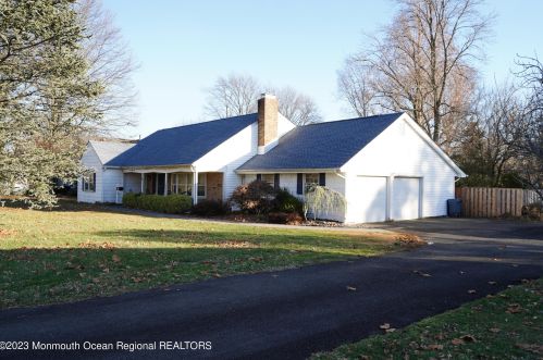181 Schanck Rd, East Freehold, NJ 07728-2941