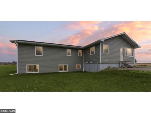 5484 Coral Rd, Randall, MN 56475-2636