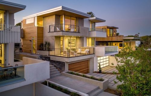 76 F St, Encinitas, CA 92024-3613