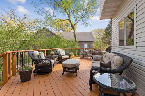 2225 Estates Dr, Saint Paul MN  55122-4032 exterior