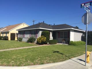 1255 Hill St, Oxnard, CA 93033-3071