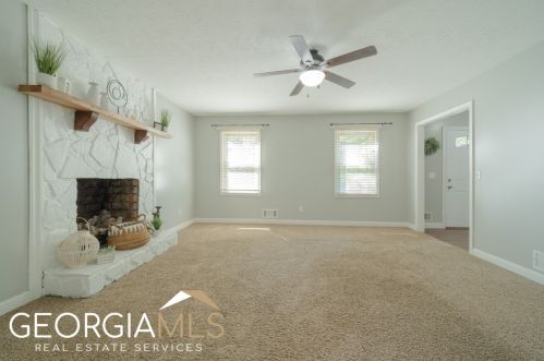 1308 Cross Plains Hulett Rd, Carrollton GA  30116-6643 exterior