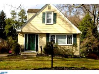 409 Kenilworth Ave, Moorestown, NJ 08057-2319