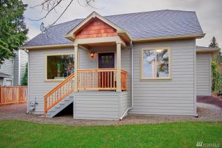 9640 42nd Ave, Seattle WA  98115-2524 exterior