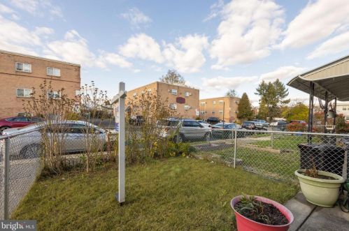 8531 Marsden St, Philadelphia, PA 19136-2410