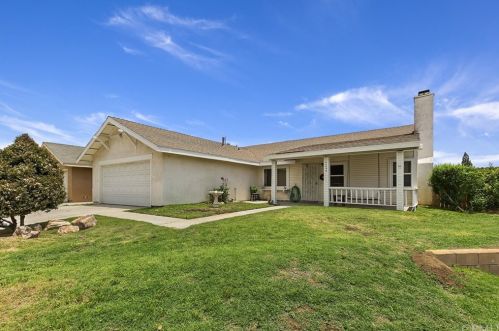 4304 Briggs St, Riverside, CA 92509-6609