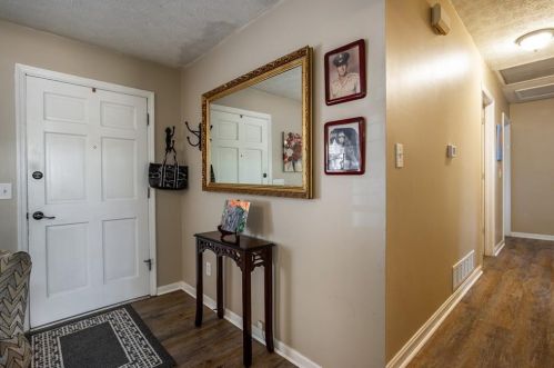 712 Crabapple Rd, Holly Springs, GA 30114-2103