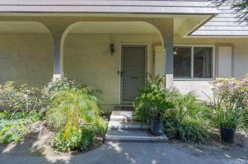 4001 Via Encinas, Cypress, CA 90630-3431