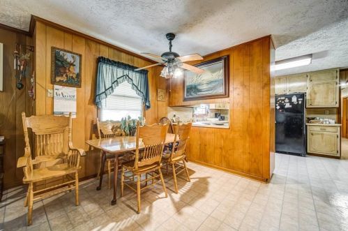 460 Oglesby Bridge Rd, Conyers GA  30094-4142 exterior