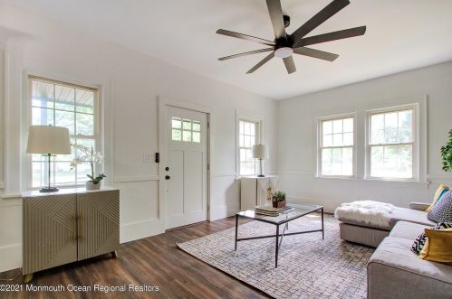 1 Kremer Ave, Tinton Falls NJ  07724-1728 exterior