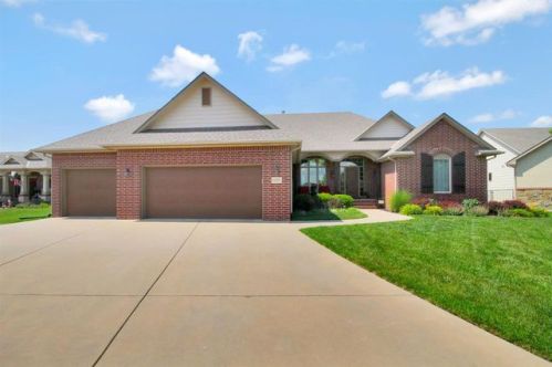 14206 Texas Cir, Wichita, KS 67235-9159