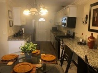 164 Fairburn Rd, Atlanta, GA 30331-1612