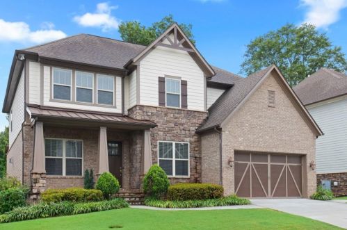 130 Austin Dr, Atlanta, GA 30328-6116
