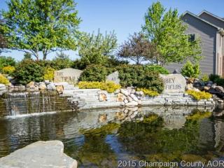 4705 English Oak Ct, Champaign, IL 61822-3354