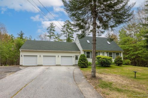 42 Mcgill Fern Rd, Standish, ME 04084-6529