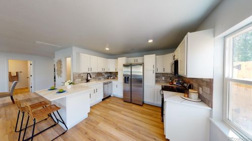 3034 Elm St, Denver CO  80207-2661 exterior