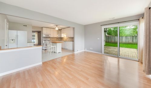 235 Bristol Ct, Lemont IL  60440-1684 exterior