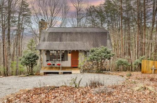 241 Walnut Mountain Rd, Ellijay, GA 30536-9215