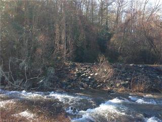 1215 Bee Tree Rd, Swannanoa, NC 28778-3508