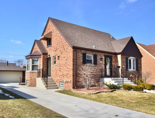 9842 Millard Ave, Chicago, IL 60805-3333