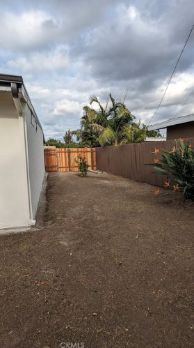 9926 Calmada Ave, Whittier CA  90605-2924 exterior