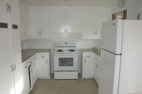 5897 Kalanianaole Hwy, Honolulu, HI 96821-2331