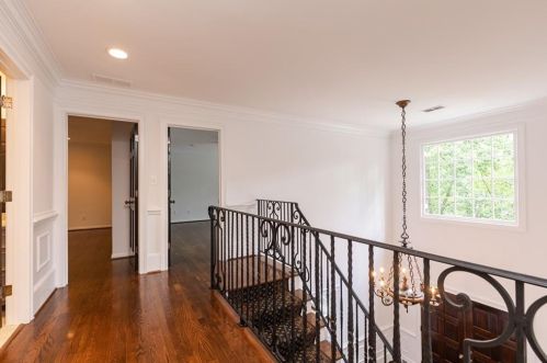 3986 Fernway Ct, Atlanta GA  30319-1667 exterior