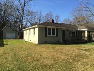 1945 Swift Ave, Charleston, SC 29407-6856